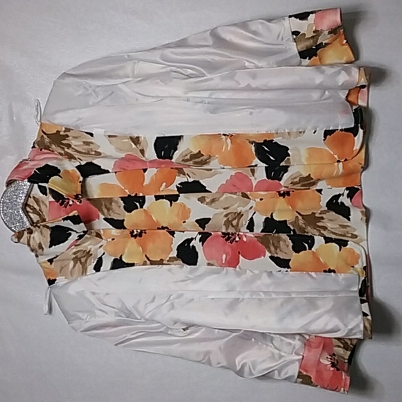 Alfred Dunner women's floral jacket size 16P - Picture 5 of 7